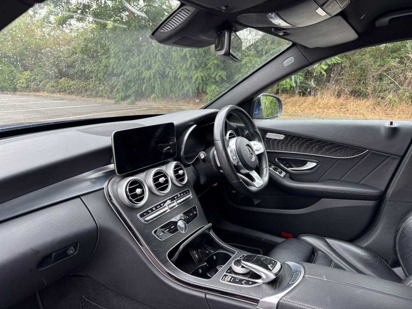 Used Mercedes-Benz C Class 2020 for sale - 76435616: Photo 12