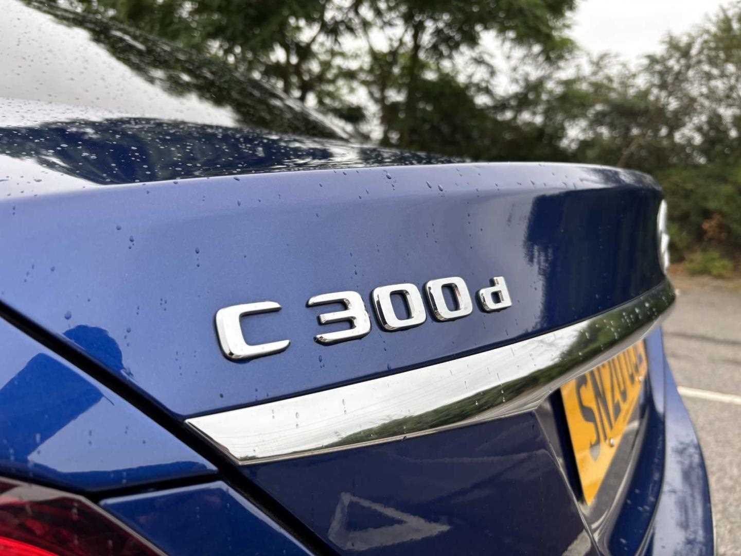 Used Mercedes-Benz C Class 2020 for sale - 76435616: Photo 28