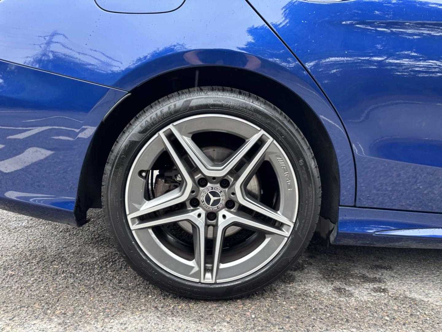 Used Mercedes-Benz C Class 2020 for sale - 76435616: Photo 8