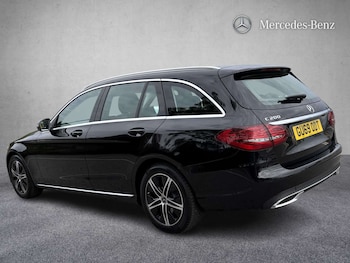 Used Mercedes-Benz C Class 2019 for sale - 78464822: Photo