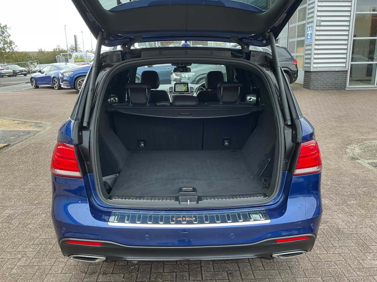 Used Mercedes-Benz GLE 2018 for sale - 76459813: Photo 11