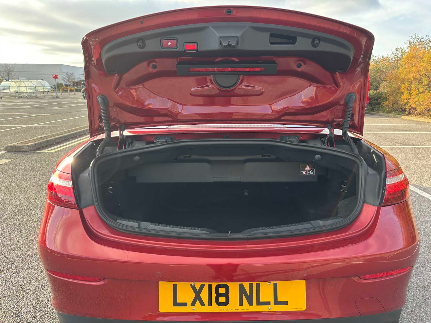 Used Mercedes-Benz E Class 2018 for sale - 76564492: Photo 12