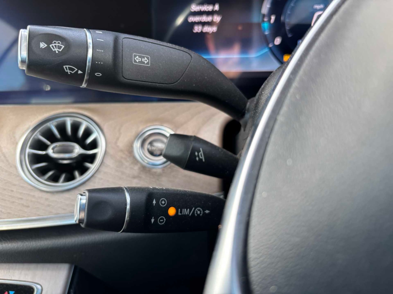 Used Mercedes-Benz E Class 2018 for sale - 76564492: Photo 35