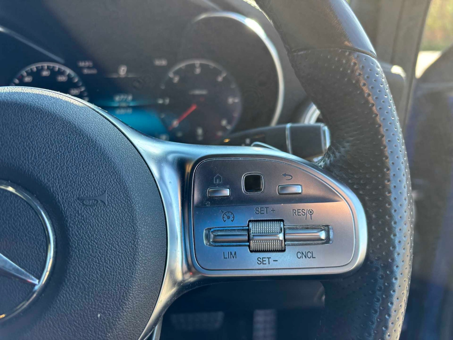 Used Mercedes-Benz GLC 2020 for sale - 78161590: Photo 19