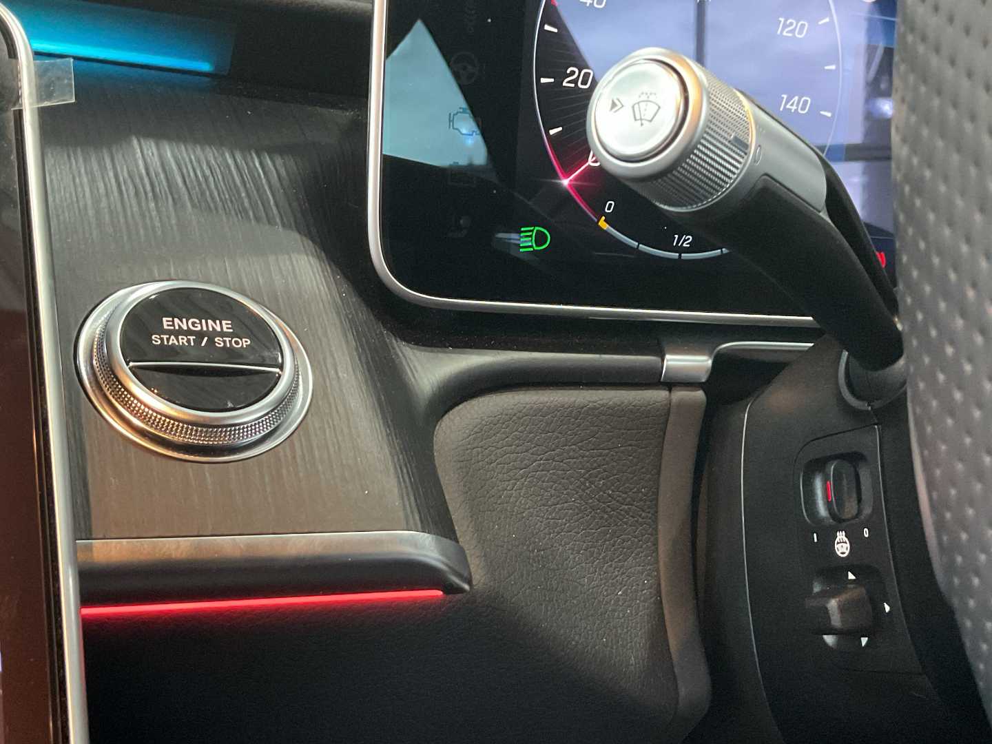 Used Mercedes-Benz S Class 2023 for sale - 76718219: Photo 32