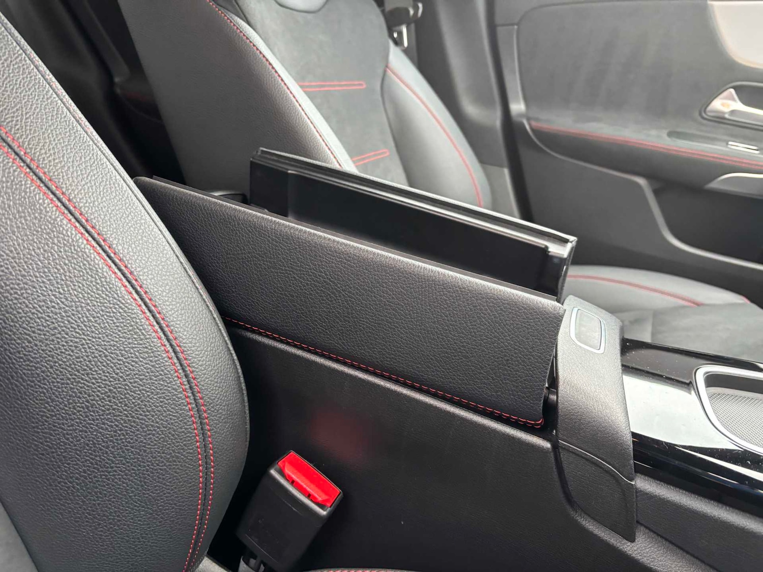 Used Mercedes-Benz CLA 2024 for sale - 76705212: Photo 31