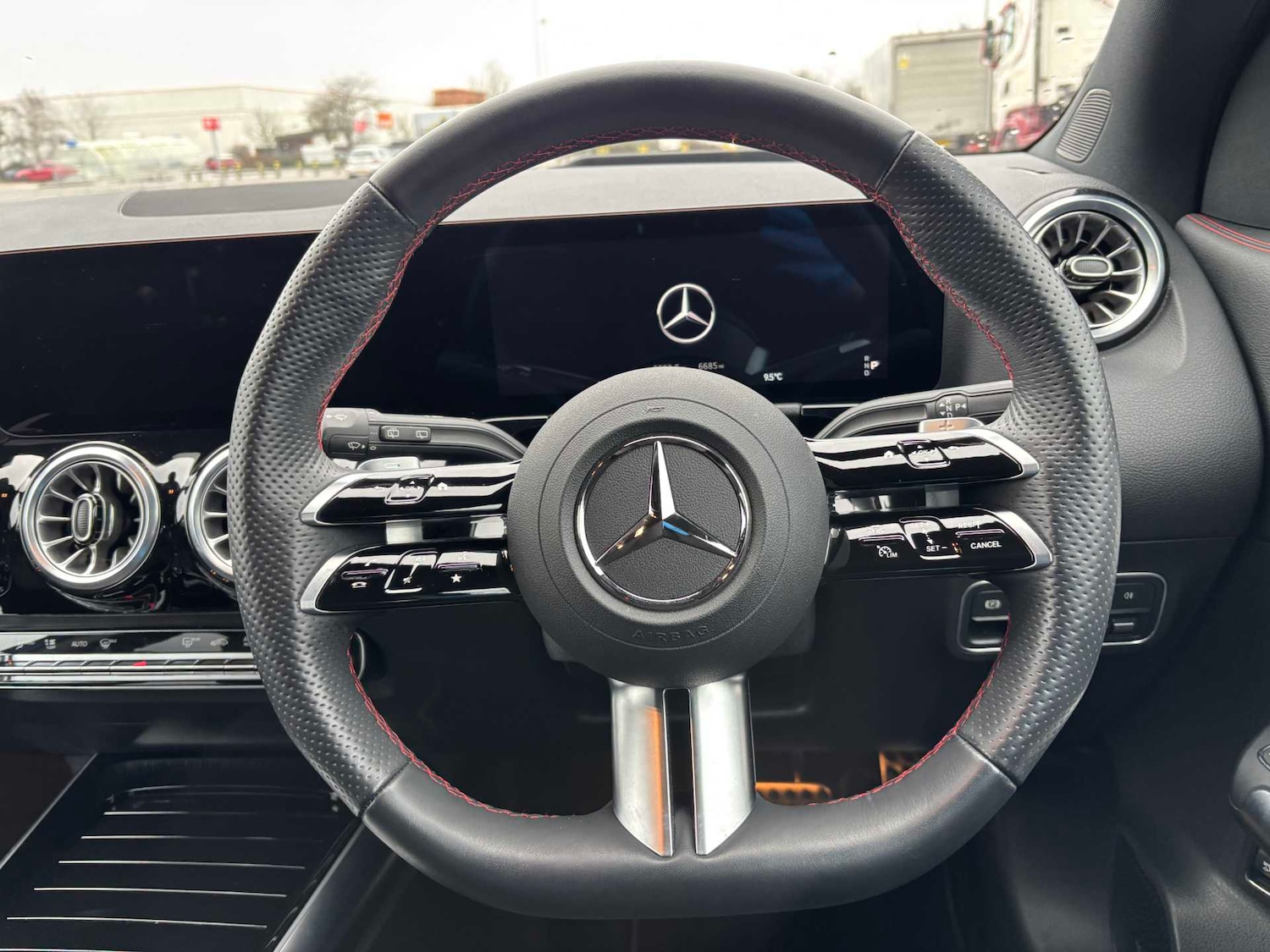 Used Mercedes-Benz GLA 2024 for sale - 77257404: Photo 16