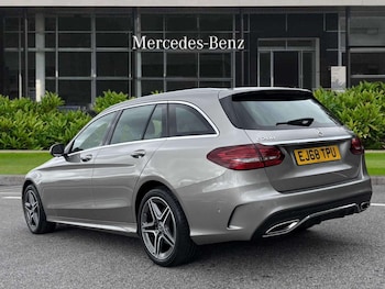 Used Mercedes-Benz C Class 2018 for sale - 76851587: Photo