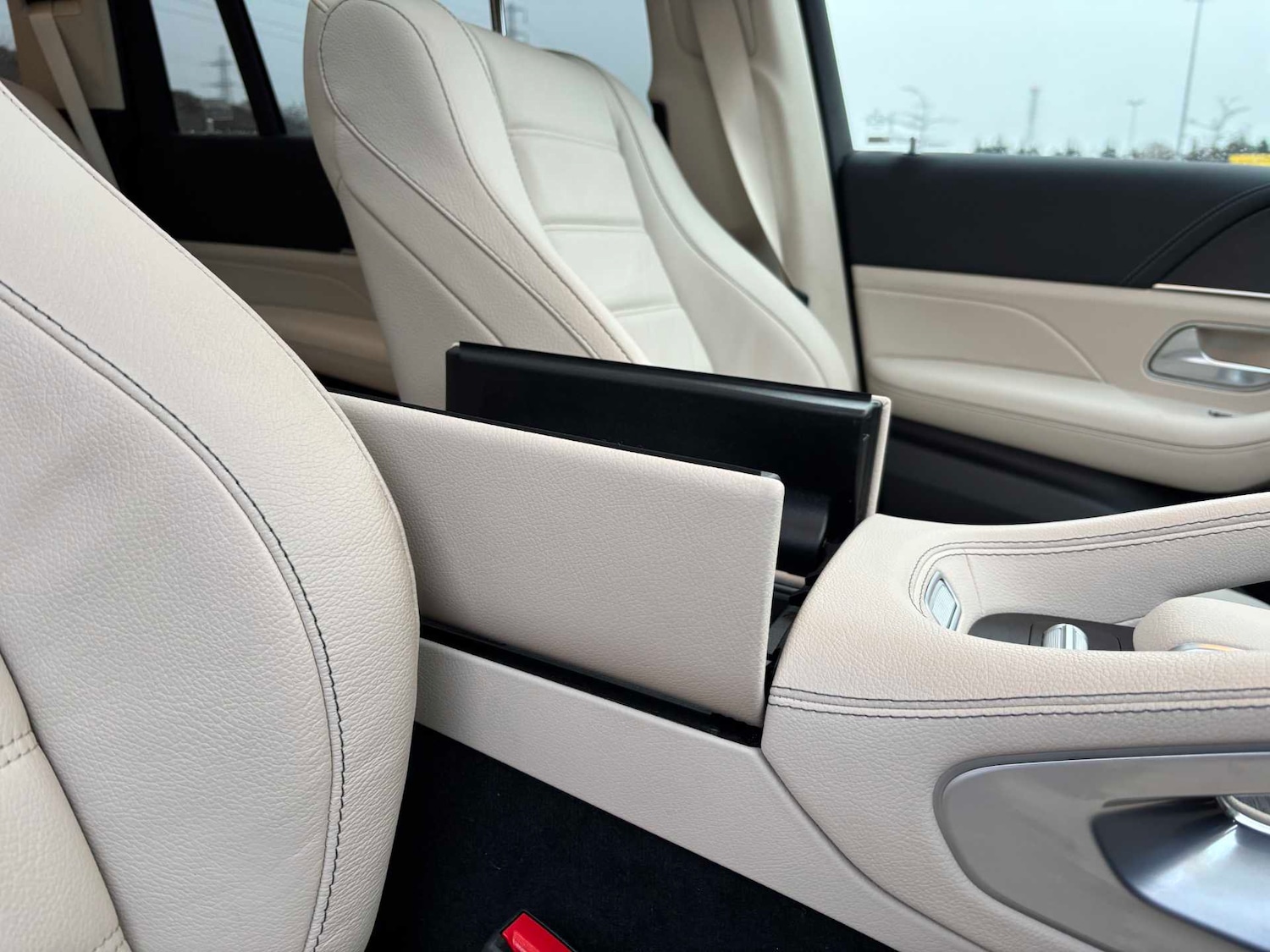 Used Mercedes-Benz GLS 2023 for sale - 76842954: Photo 31