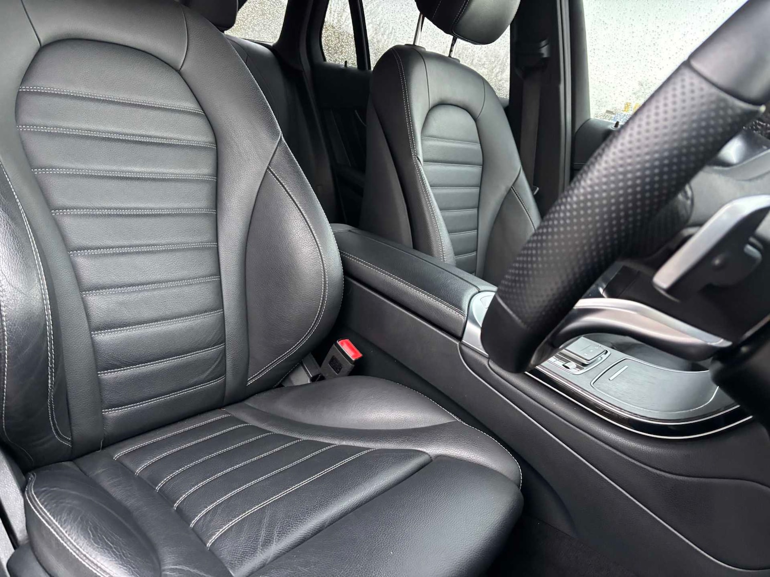 Used Mercedes-Benz GLC 2022 for sale - 77032147: Photo 32