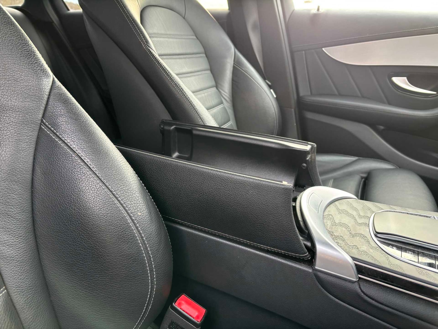 Used Mercedes-Benz GLC 2022 for sale - 77257374: Photo 31