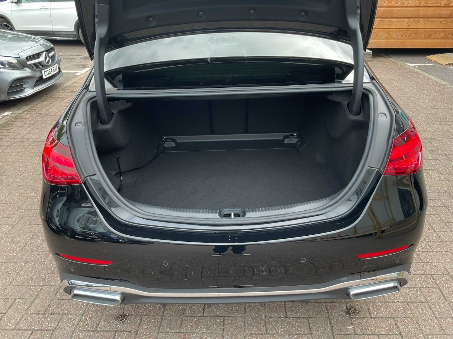 Used Mercedes-Benz C Class 2023 for sale - 76411338: Photo 12