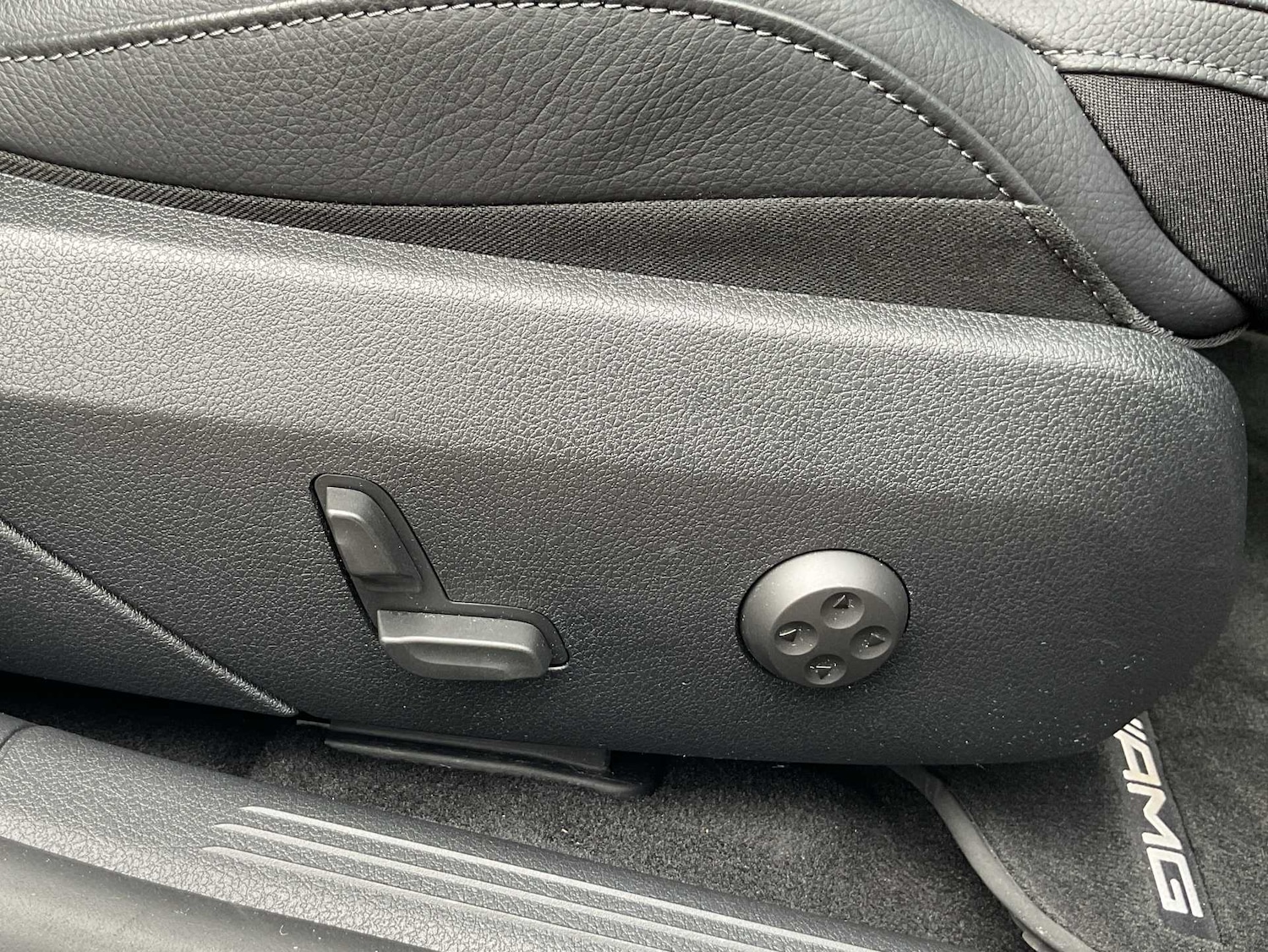 Used Mercedes-Benz C Class 2023 for sale - 76411338: Photo 32