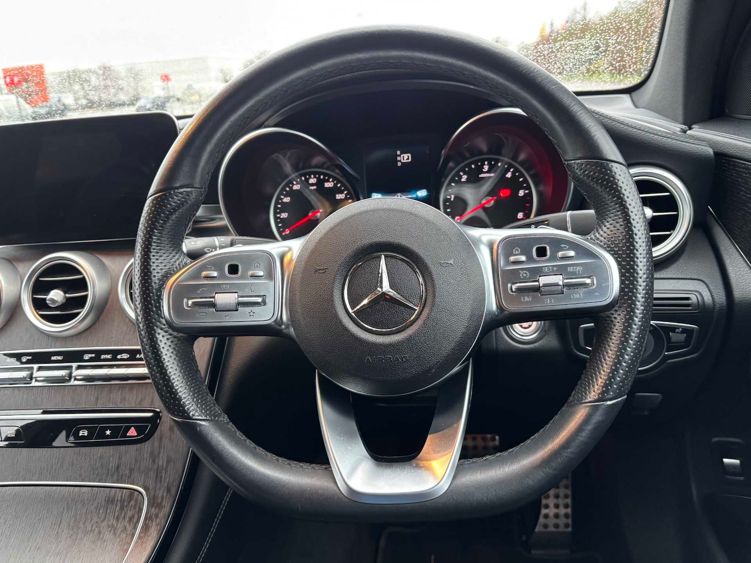 Used Mercedes-Benz GLC 2020 for sale - 77458575: Photo 16