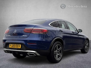 Used Mercedes-Benz GLC 2020 for sale - 77458575: Photo