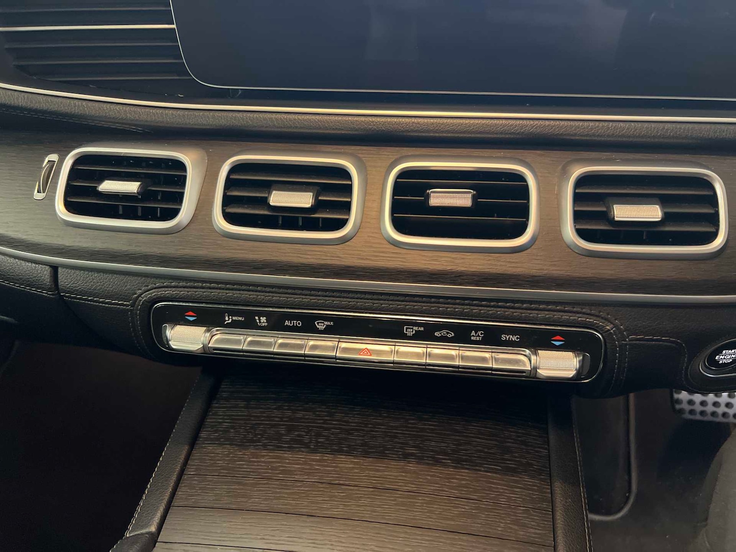 Used Mercedes-Benz GLE 2020 for sale - 77787238: Photo 25