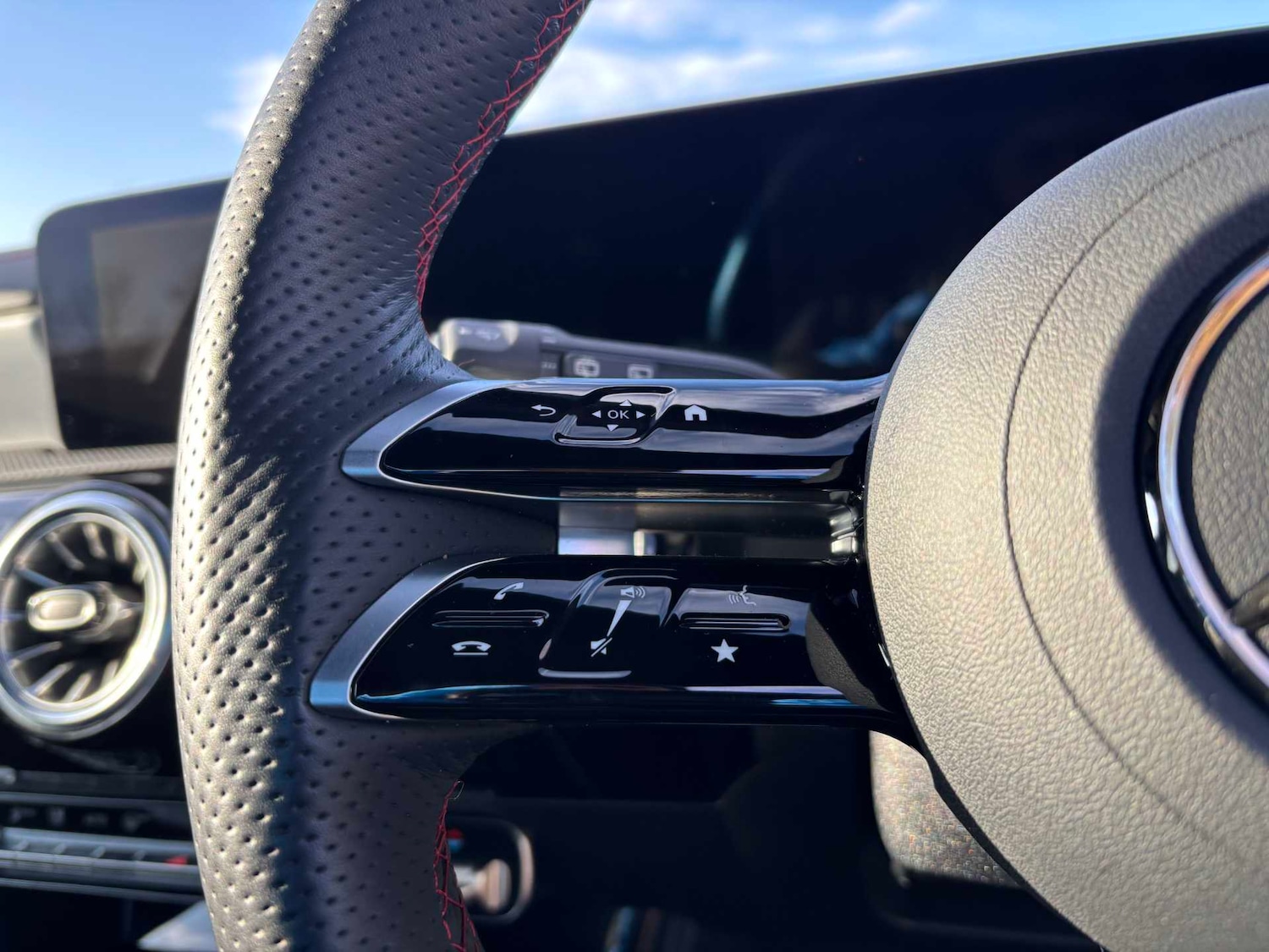 Used Mercedes-Benz CLA 2024 for sale - 76692131: Photo 18