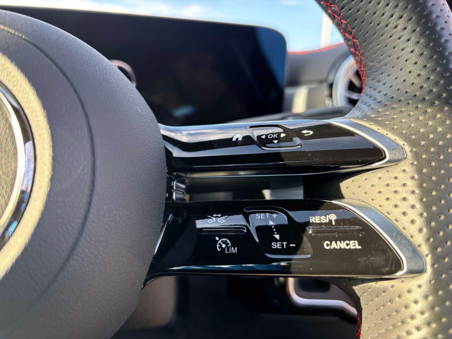 Used Mercedes-Benz CLA 2024 for sale - 76692131: Photo 19