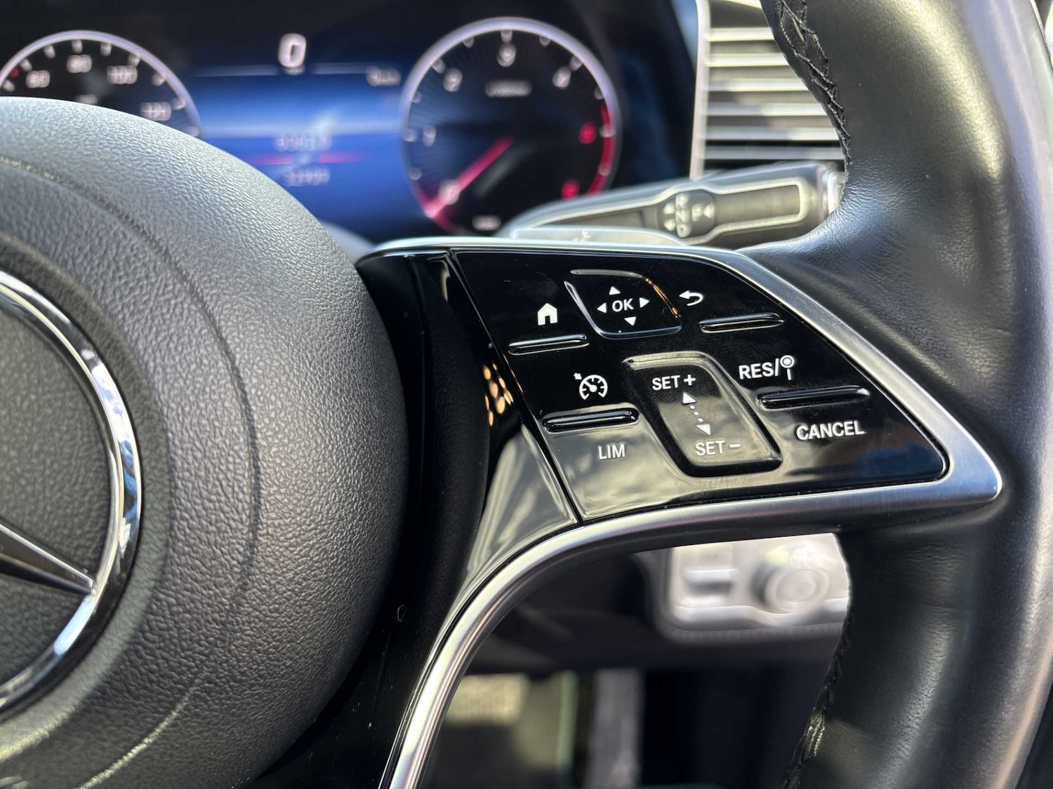 Used Mercedes-Benz GLE 2023 for sale - 76401272: Photo 18