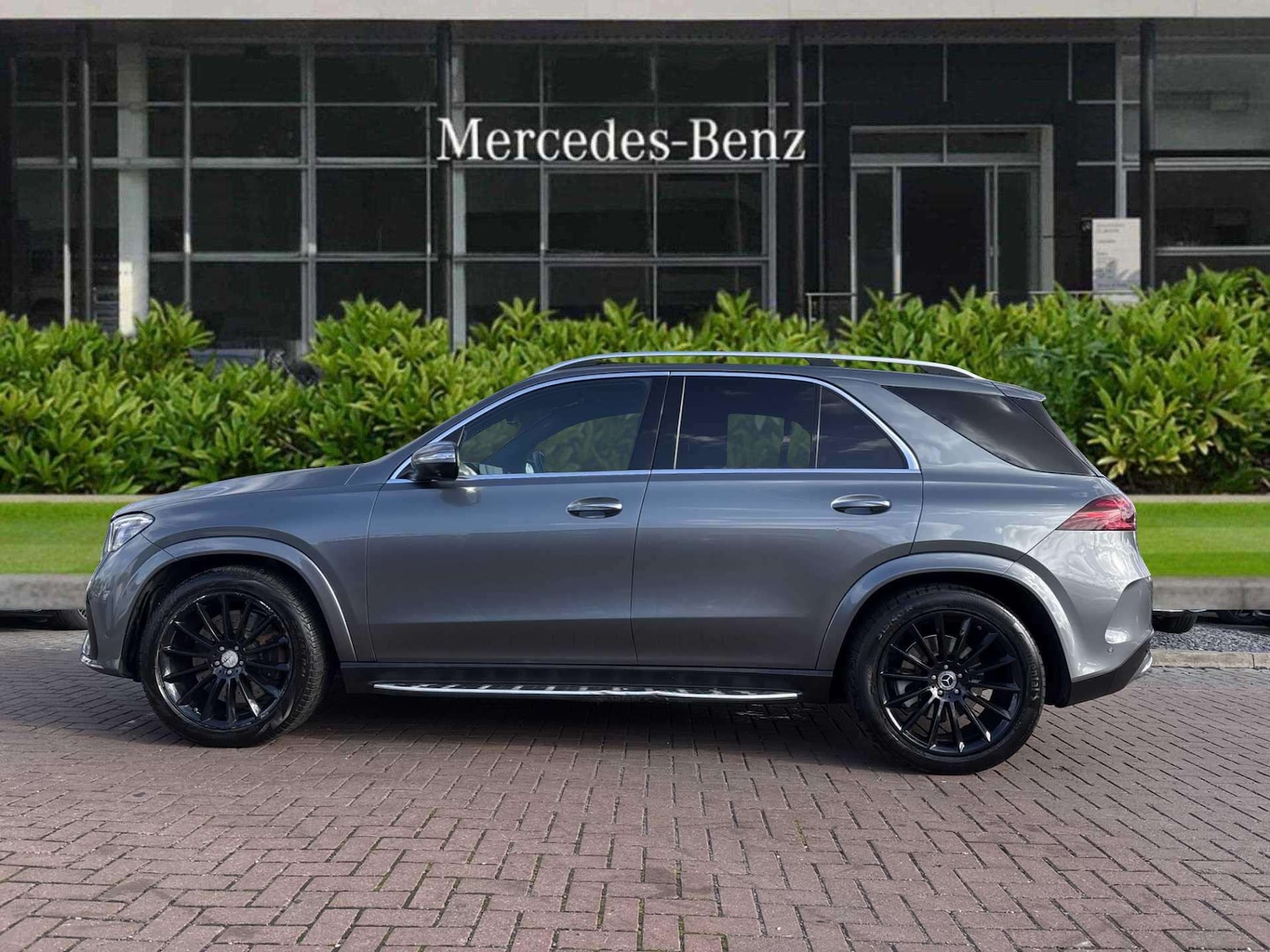 Used Mercedes-Benz GLE 2023 for sale - 76401272: Photo 3