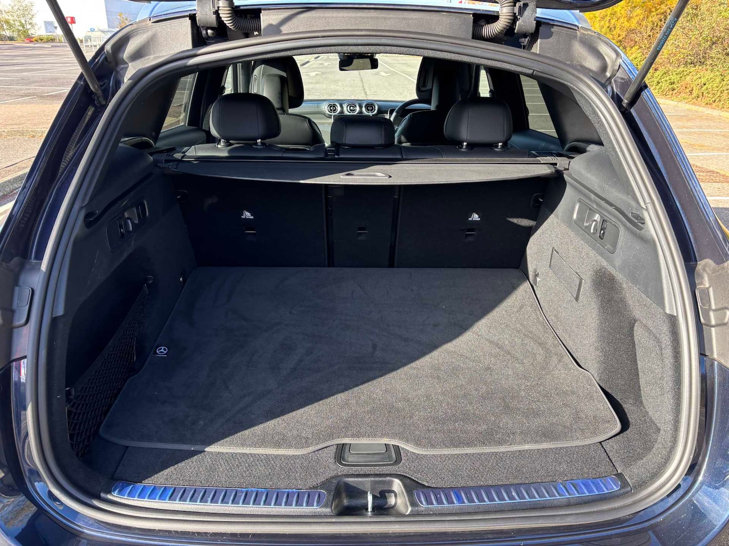 Used Mercedes-Benz GLC 2024 for sale - 76373672: Photo 12