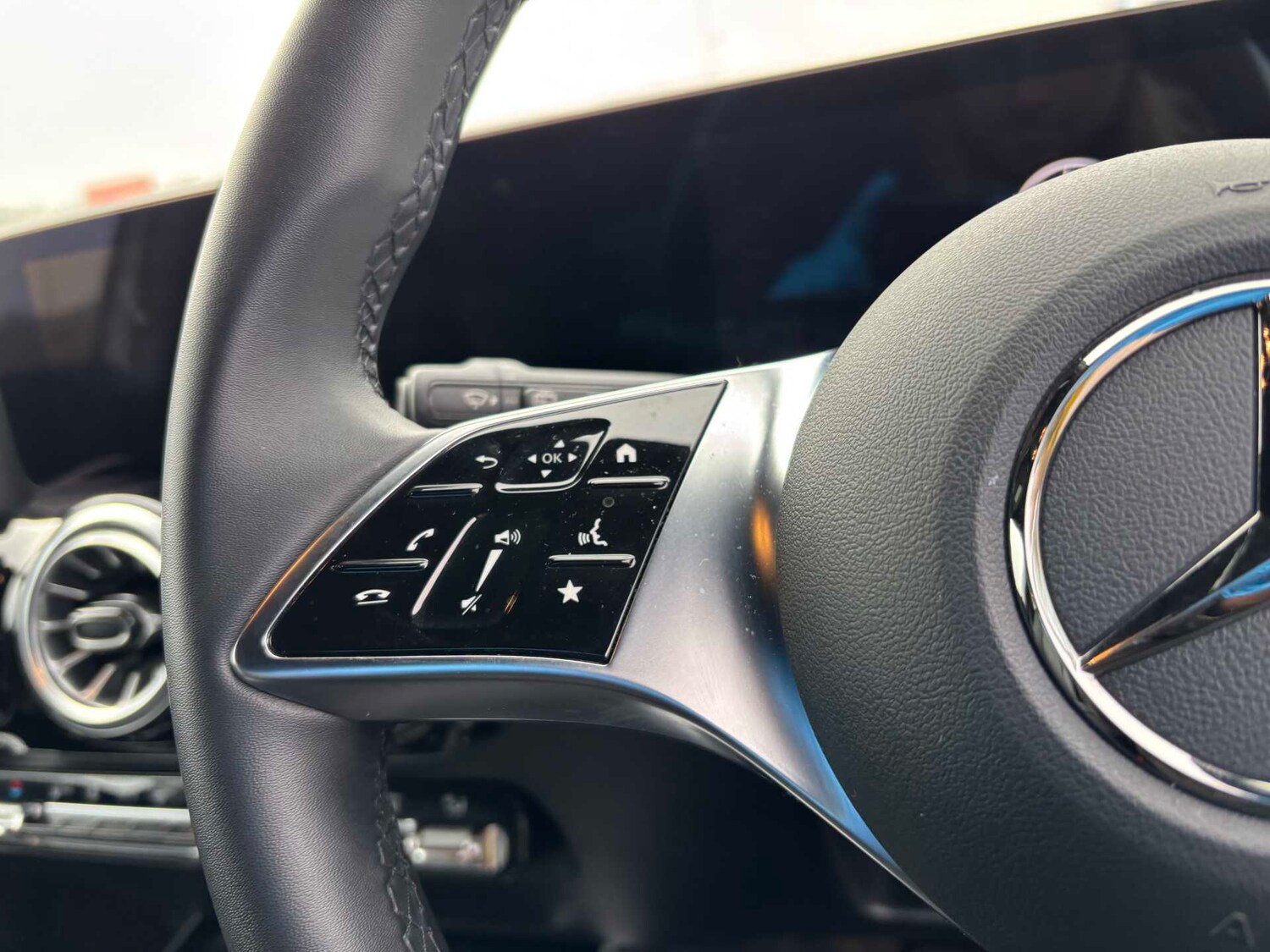 Used Mercedes-Benz EQA 2024 for sale - 77472583: Photo 18