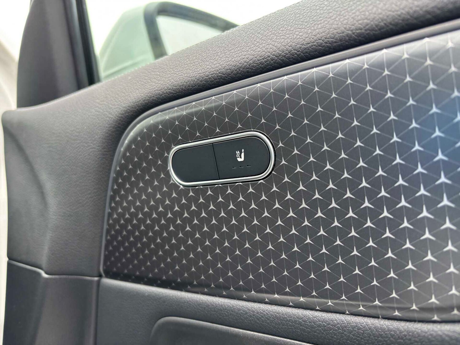 Used Mercedes-Benz EQA 2024 for sale - 77472583: Photo 30