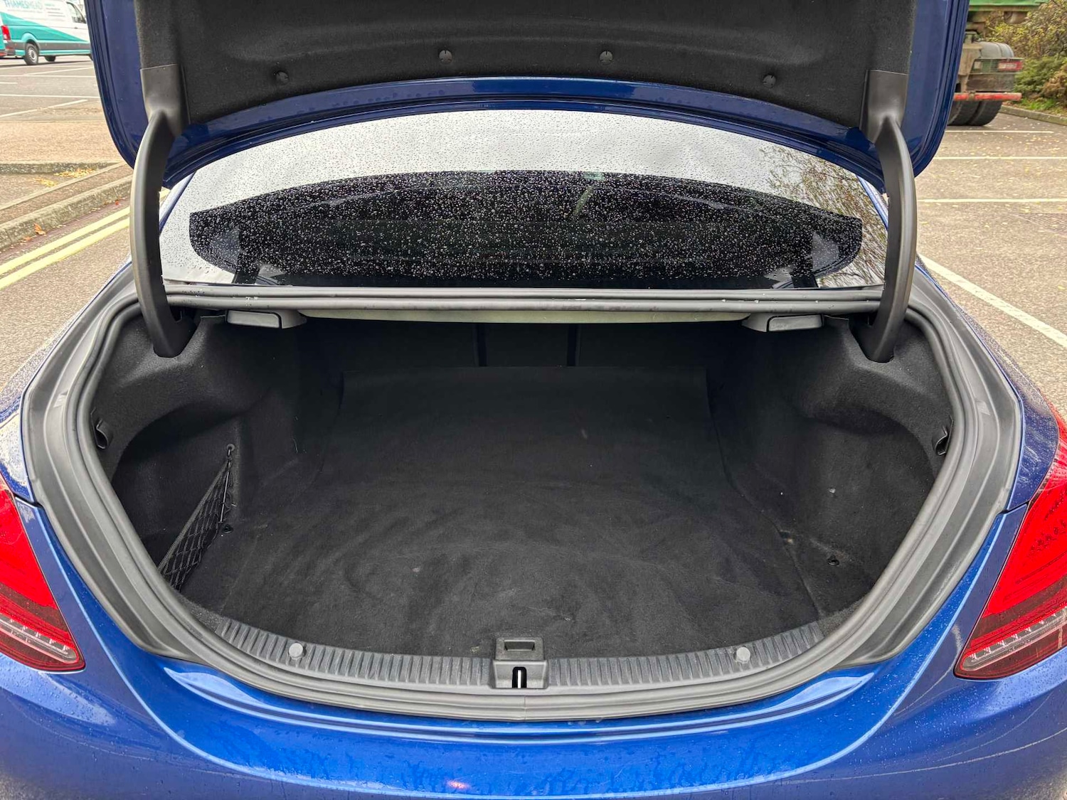 Used Mercedes-Benz C Class 2019 for sale - 76501952: Photo 12