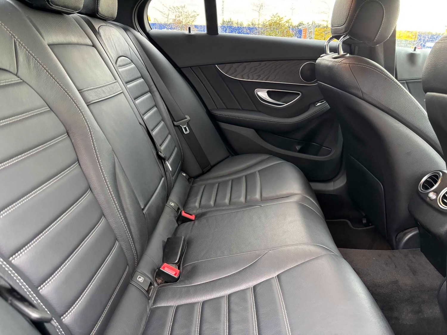 Used Mercedes-Benz C Class 2019 for sale - 76501952: Photo 15