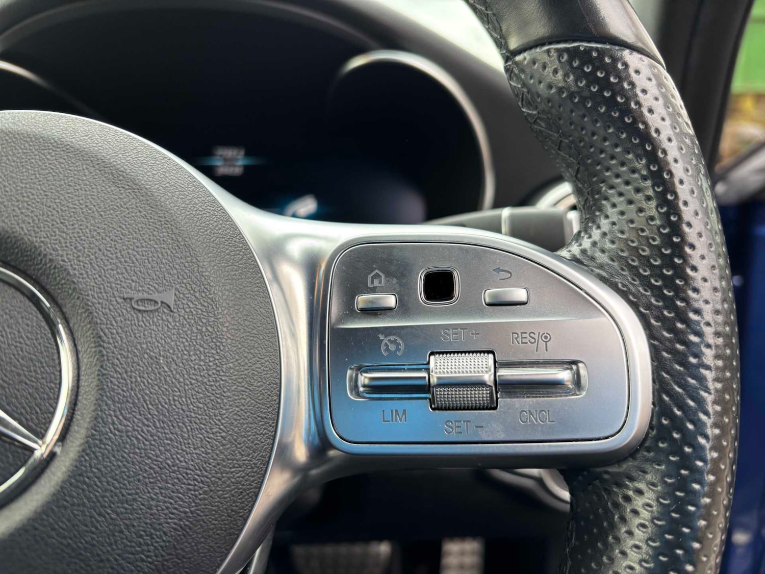 Used Mercedes-Benz C Class 2019 for sale - 76501952: Photo 19