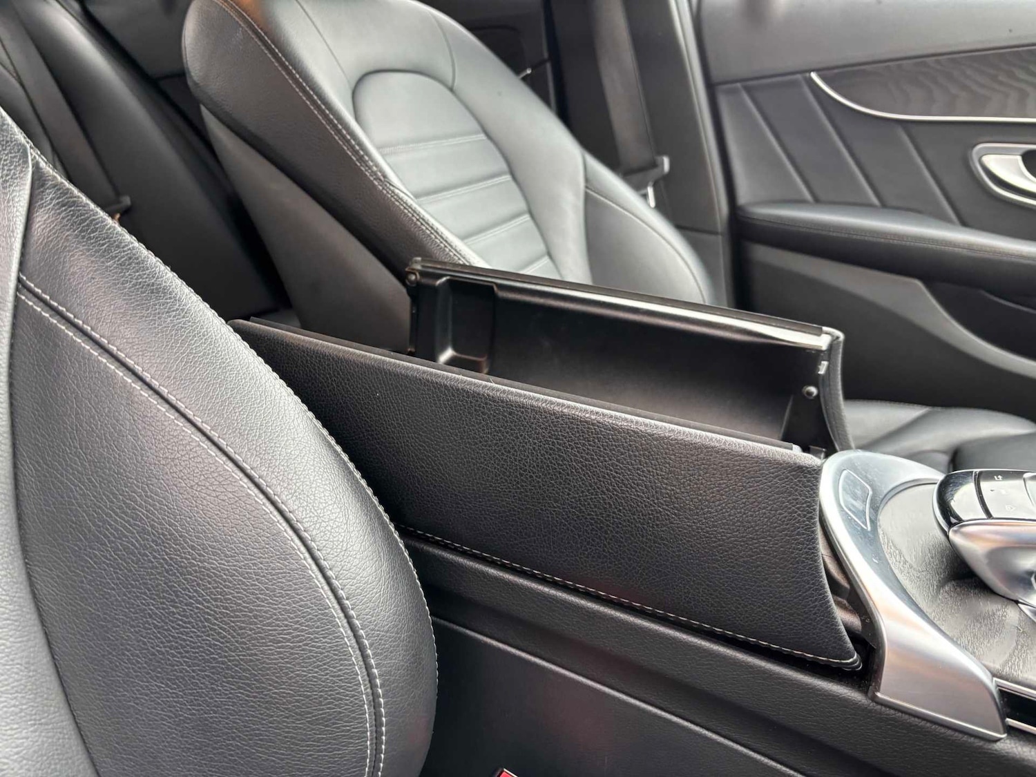 Used Mercedes-Benz C Class 2019 for sale - 76501952: Photo 31