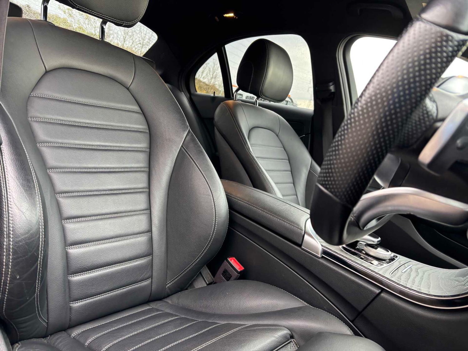 Used Mercedes-Benz C Class 2019 for sale - 76501952: Photo 32