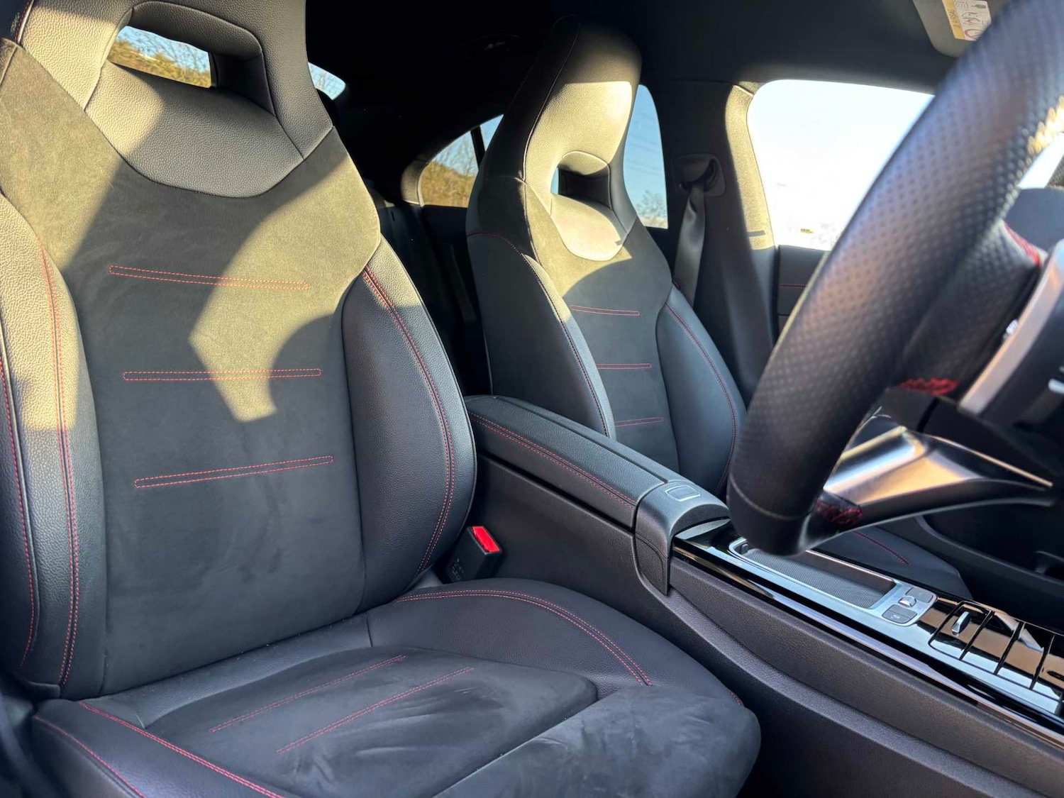 Used Mercedes-Benz CLA 2024 for sale - 76692165: Photo 32