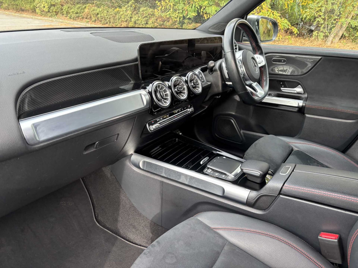 Used Mercedes-Benz GLB 2023 for sale - 76351696: Photo 11