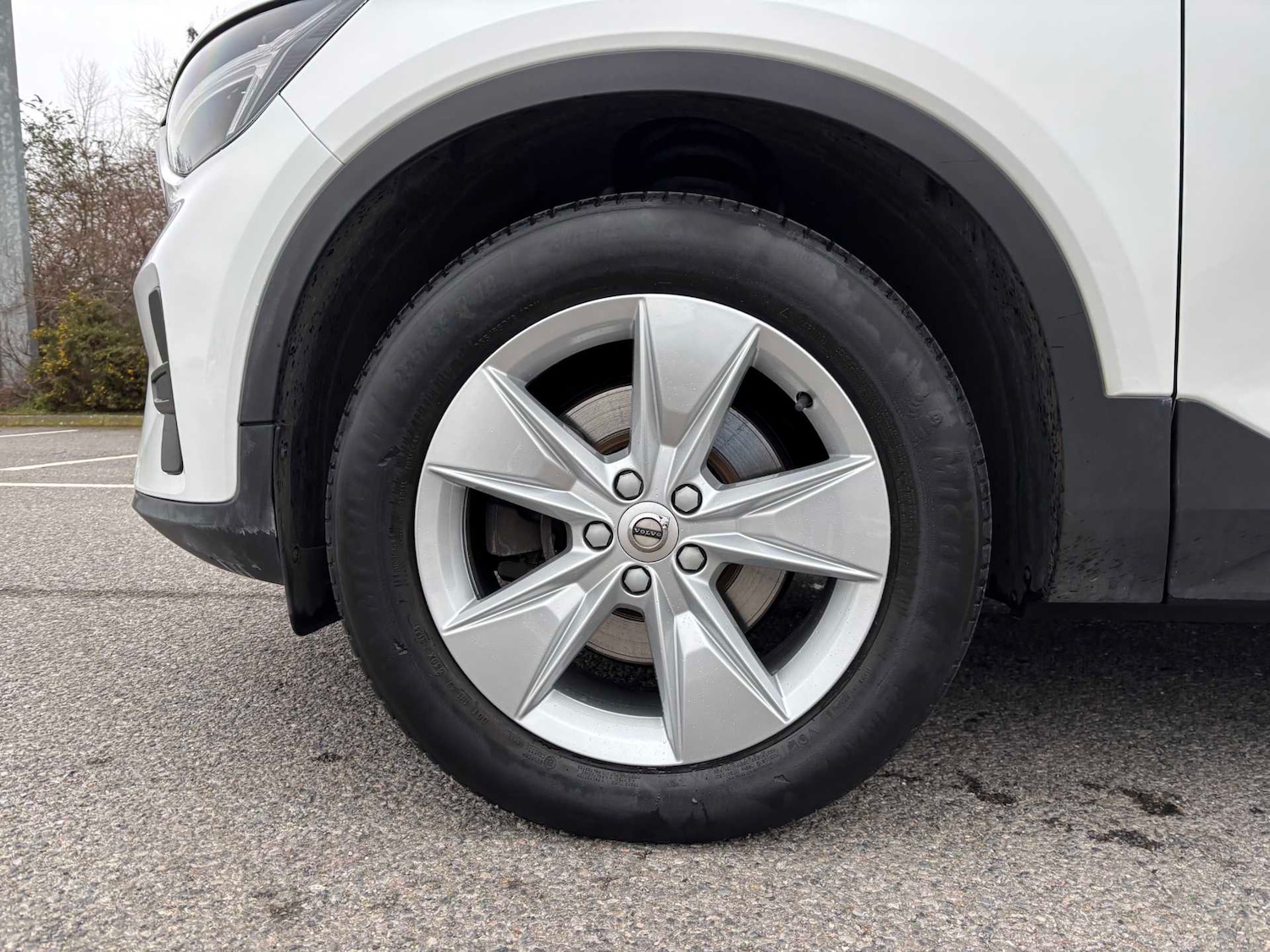 Used Volvo XC40 2023 for sale - 77772167: Photo 10