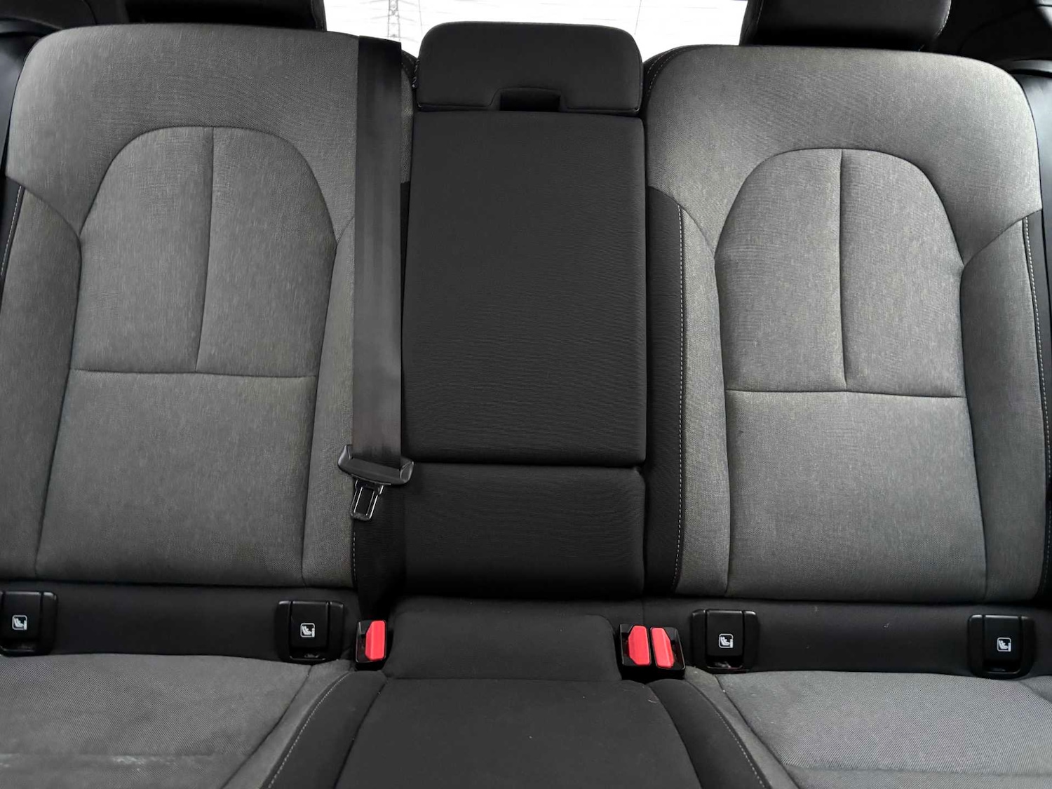 Used Volvo XC40 2023 for sale - 77772167: Photo 14