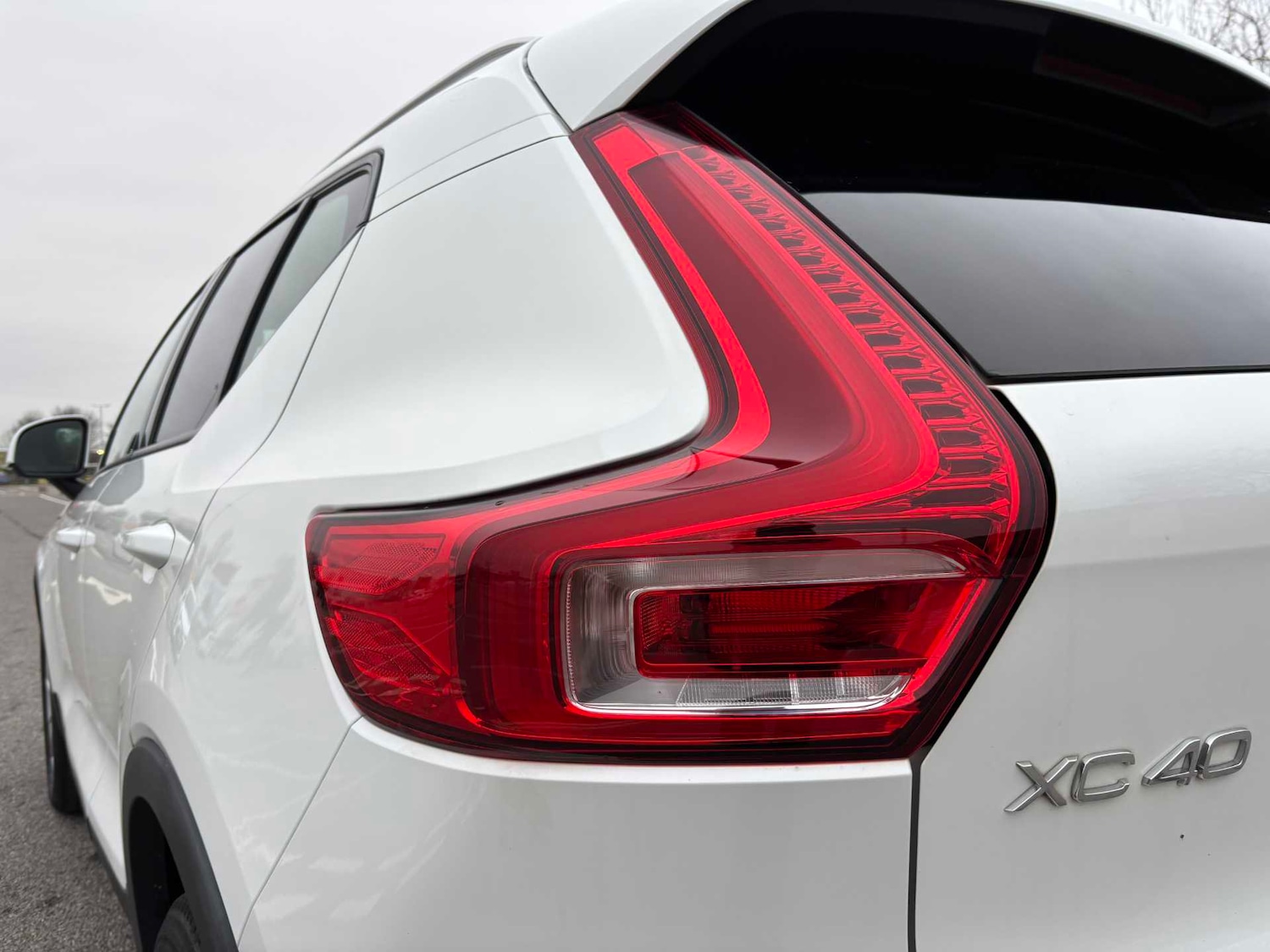 Used Volvo XC40 2023 for sale - 77772167: Photo 27