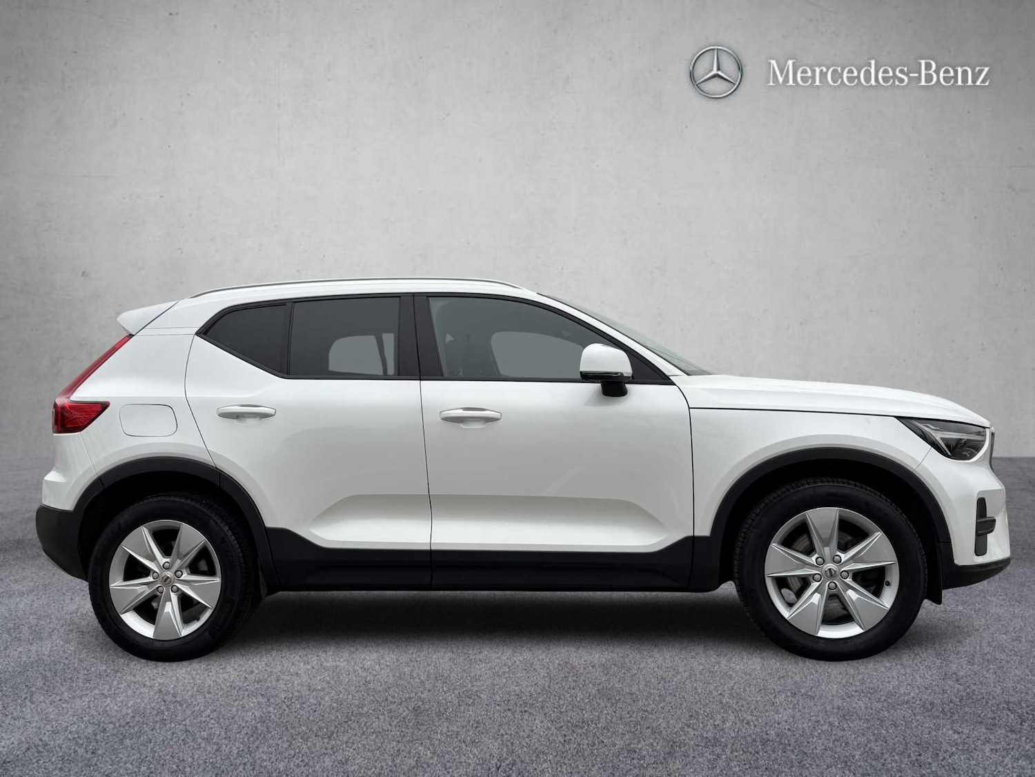 Used Volvo XC40 2023 for sale - 77772167: Photo 3