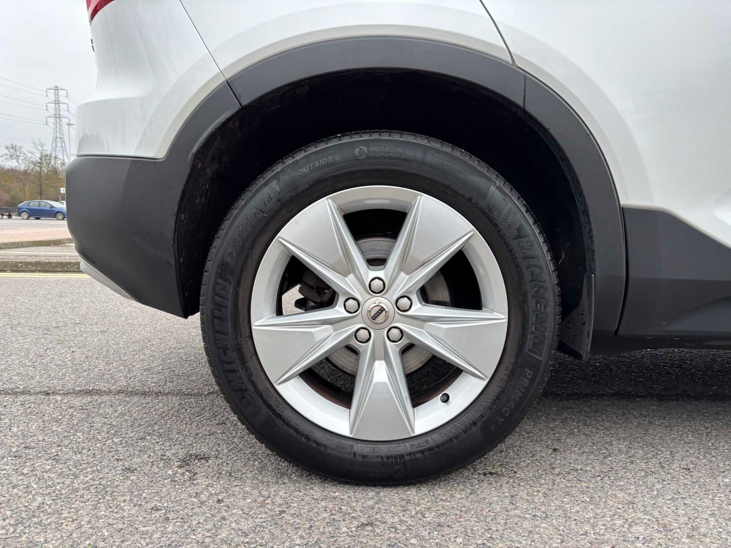 Used Volvo XC40 2023 for sale - 77772167: Photo 8