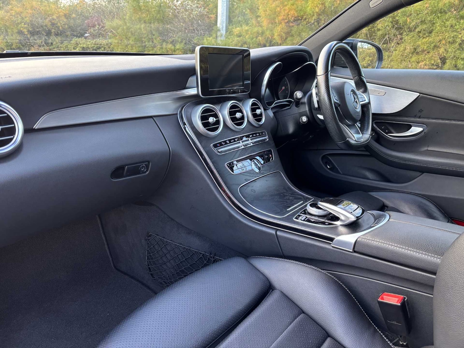 Used Mercedes-Benz C Class 2017 for sale - 76339712: Photo 11