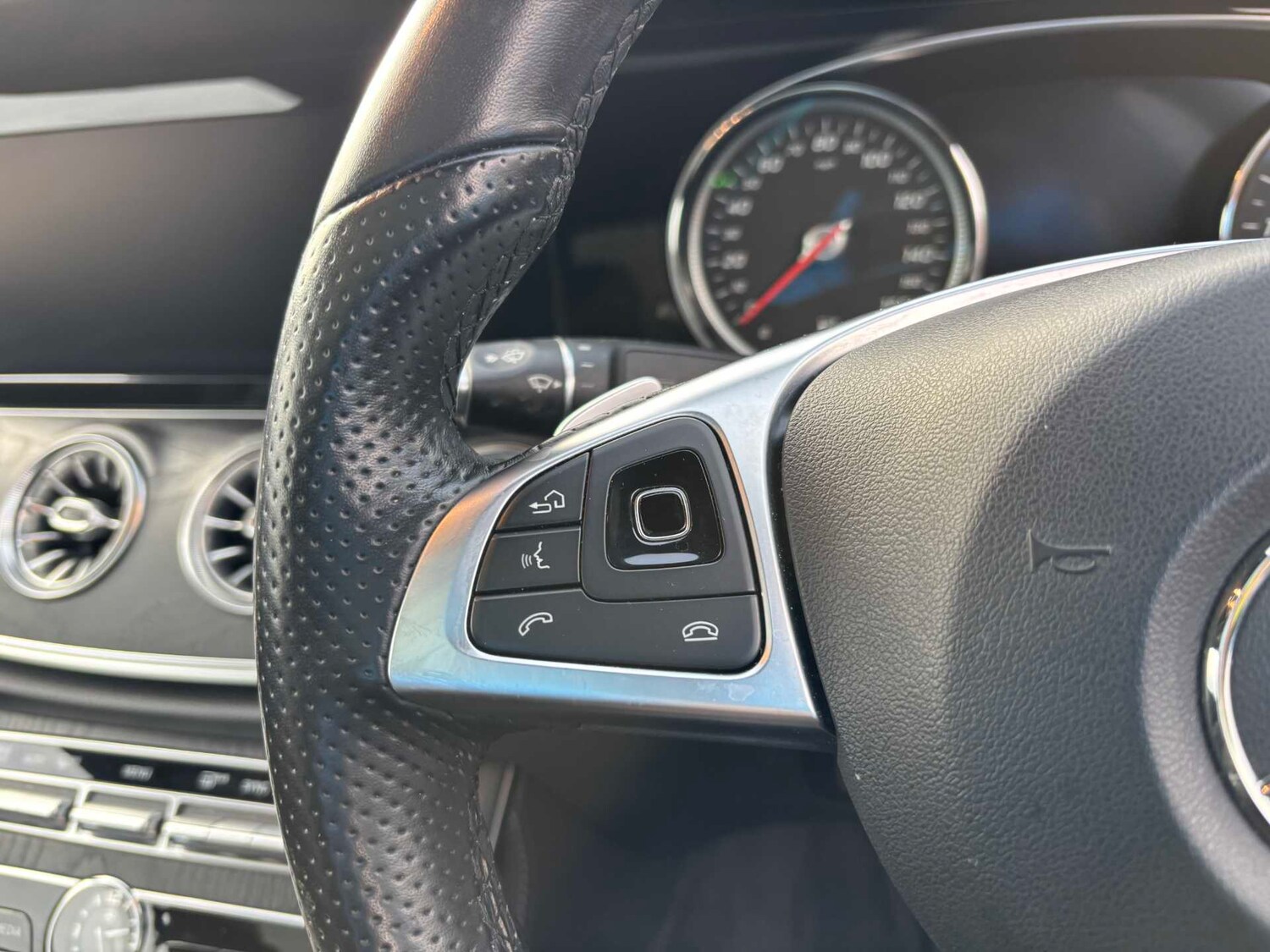 Used Mercedes-Benz E Class 2018 for sale - 77540735: Photo 18