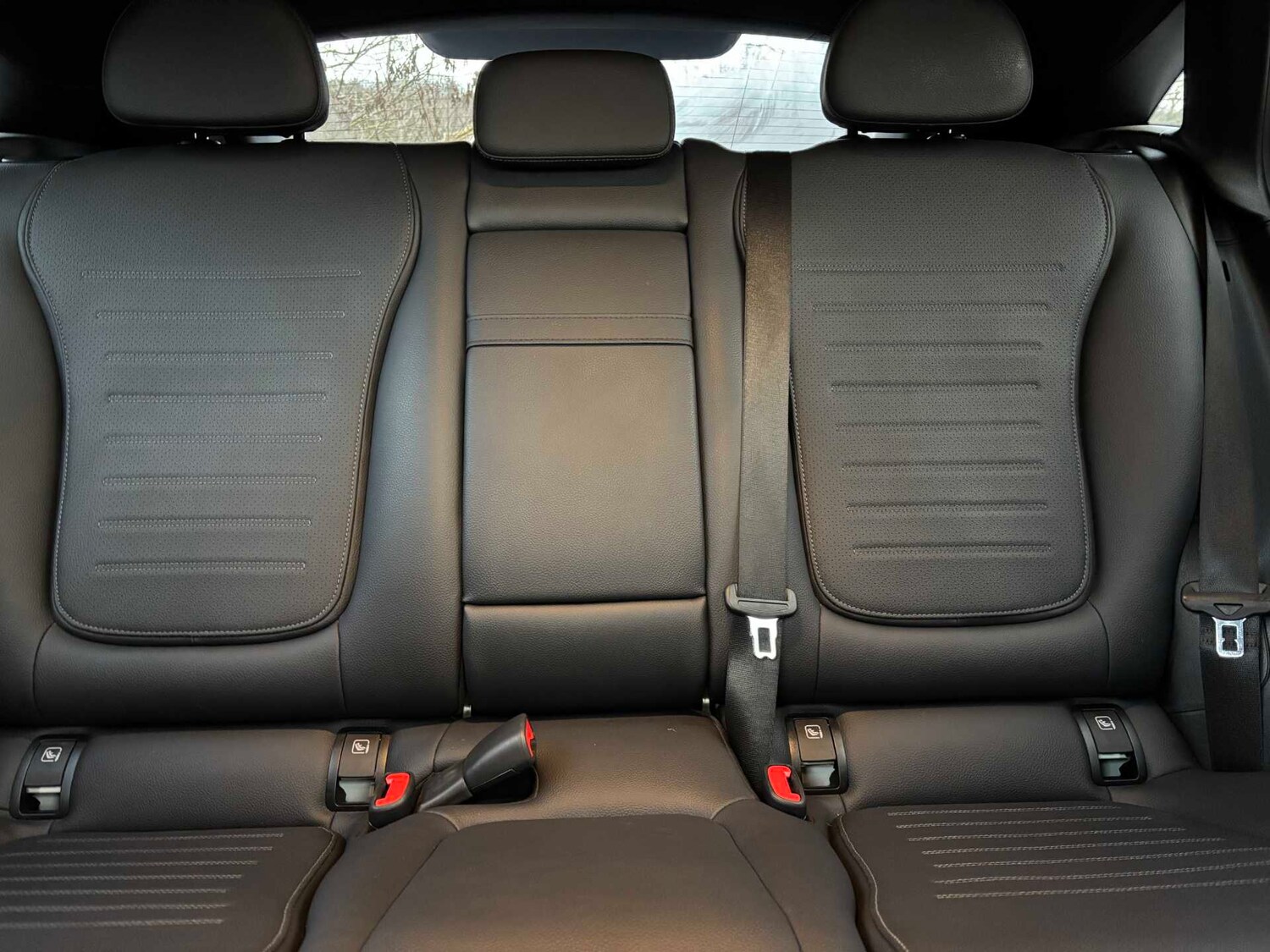 Used Mercedes-Benz GLC 2023 for sale - 77756528: Photo 14