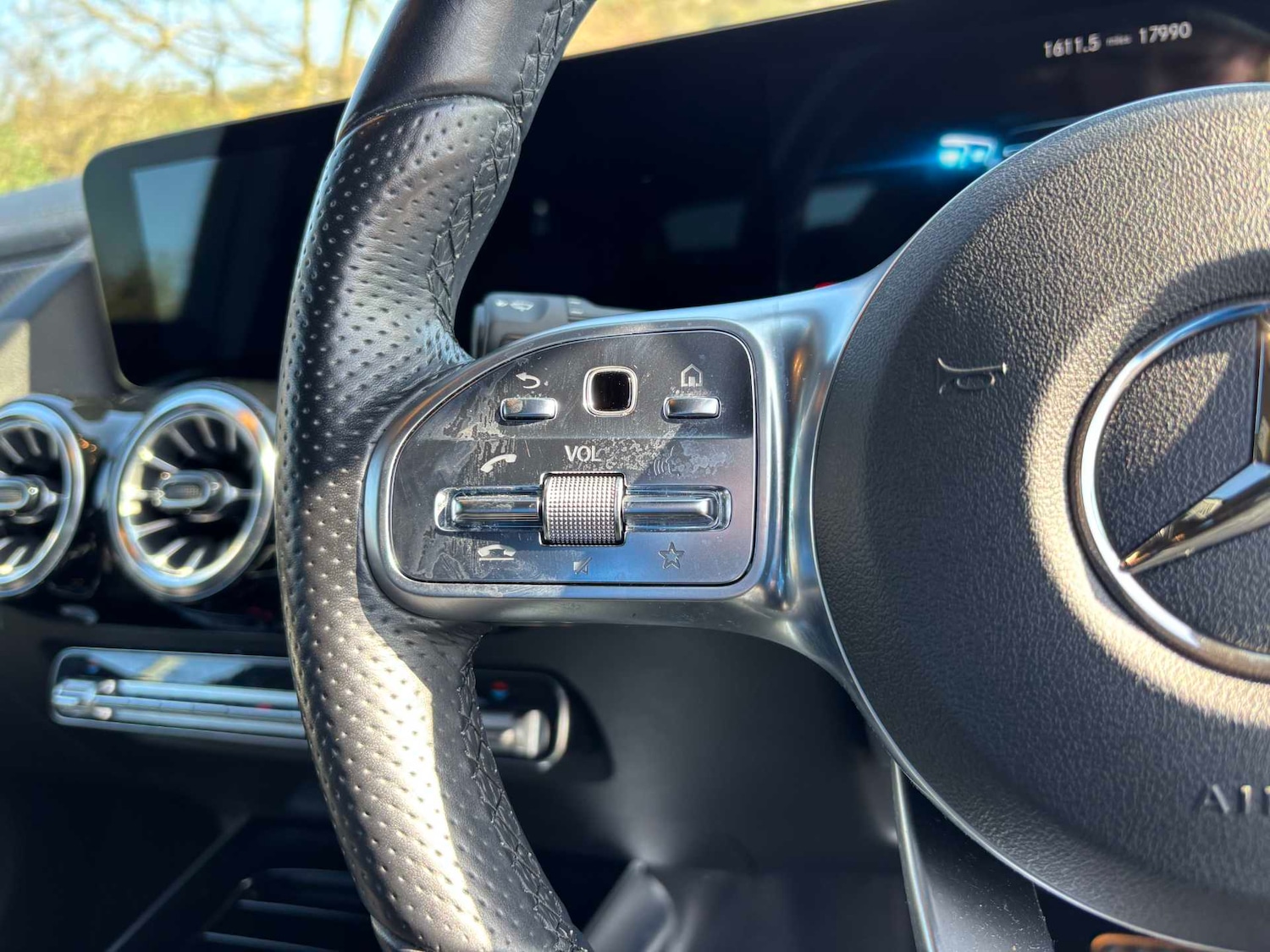 Used Mercedes-Benz GLA 2021 for sale - 78077229: Photo 18