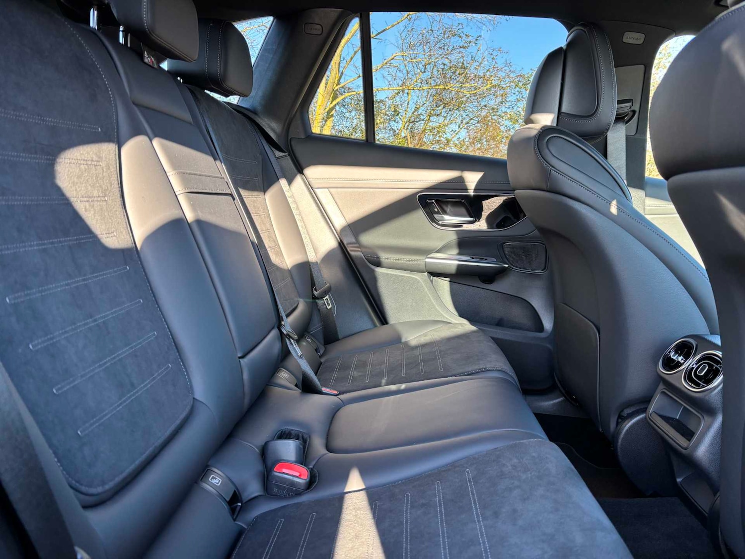 Used Mercedes-Benz GLC 2025 for sale - 77219748: Photo 14