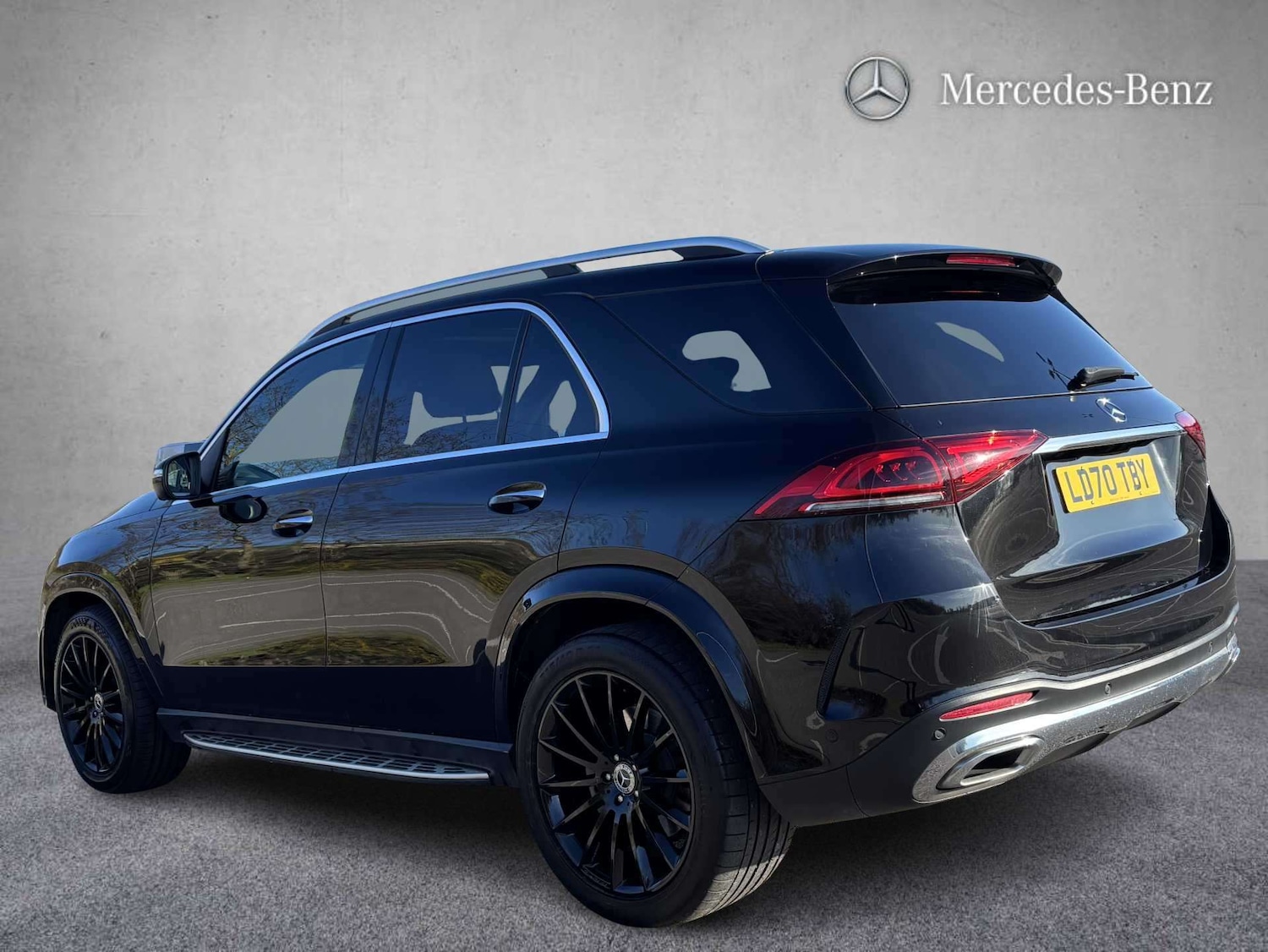 Used Mercedes-Benz GLE 2020 for sale - 77894345: Photo 2