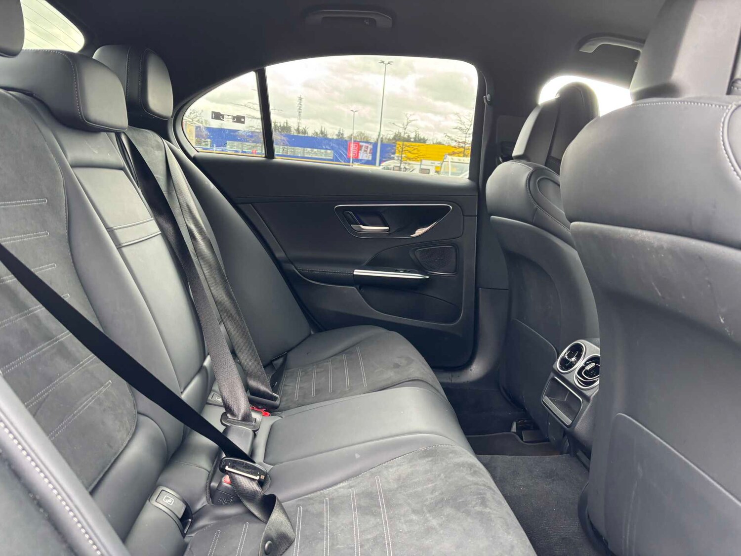 Used Mercedes-Benz C Class 2025 for sale - 77913898: Photo 15