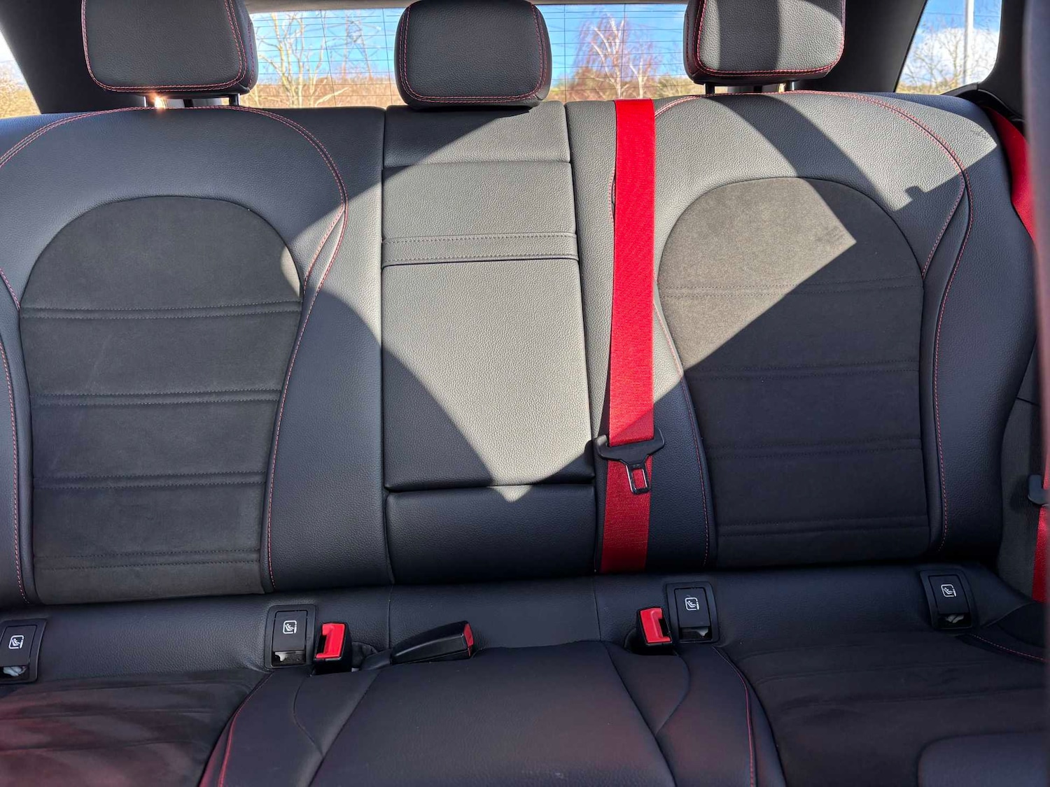 Used Mercedes-Benz GLC 2019 for sale - 77772269: Photo 14