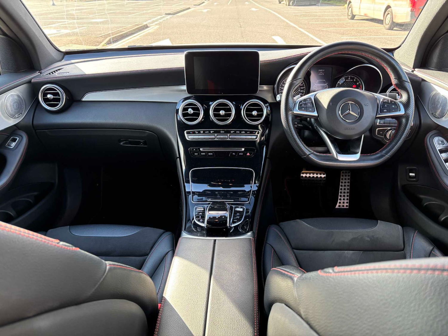 Used Mercedes-Benz GLC 2019 for sale - 77772269: Photo 17