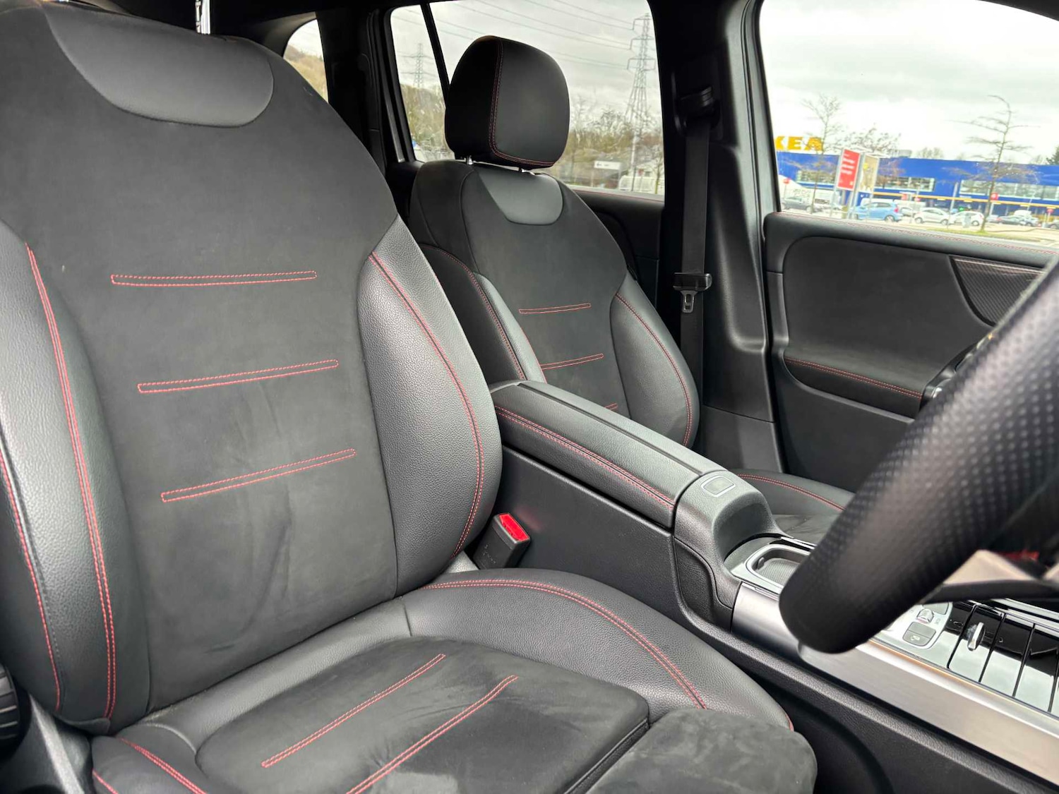 Used Mercedes-Benz GLB 2025 for sale - 77577316: Photo 32