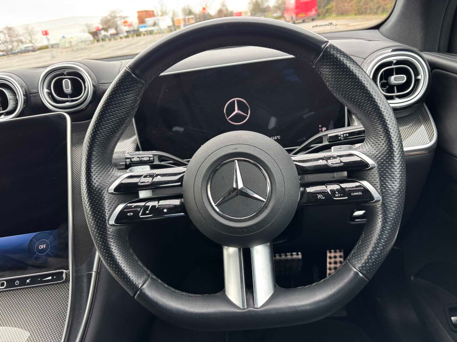 Used Mercedes-Benz GLC 2024 for sale - 77373744: Photo 16